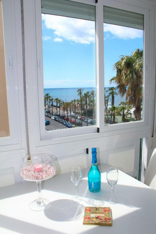 Beach Apartment El Faro Торрокс Екстер'єр фото