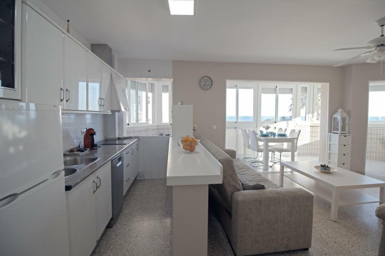 Beach Apartment El Faro Торрокс Екстер'єр фото